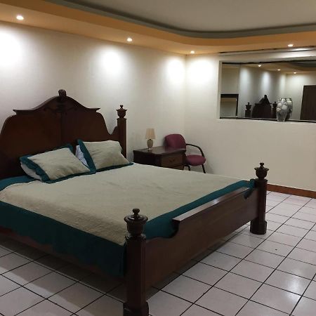 Hotel Casa Irma Ciudad de Guatemala Exteriér fotografie