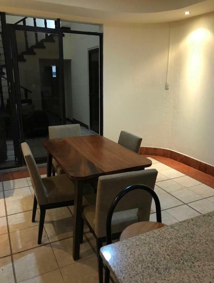 Hotel Casa Irma Ciudad de Guatemala Exteriér fotografie